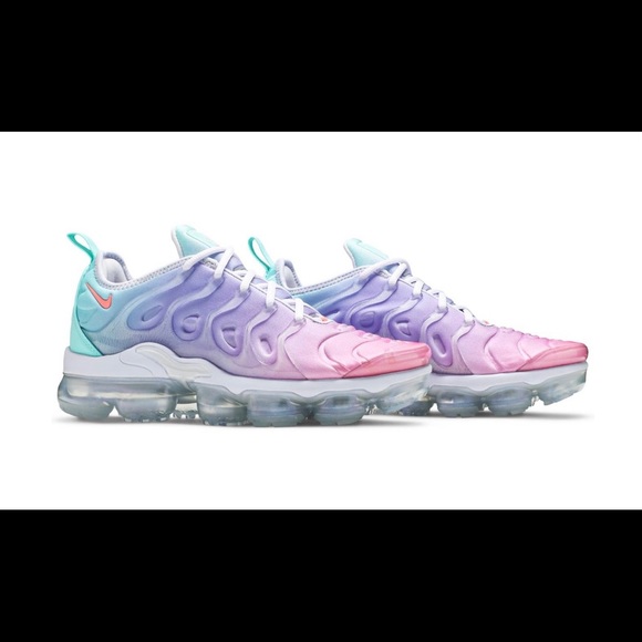SOLD❌Nike air vapormax plus - Picture 4 of 16